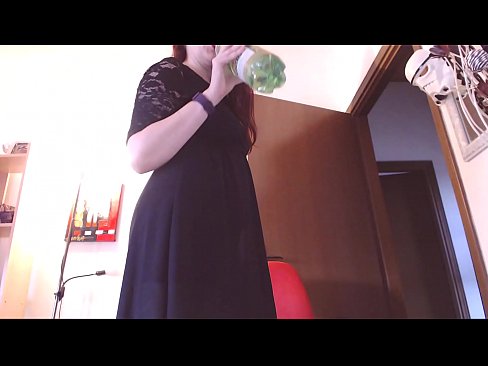 ❤️ Pokorna sužnja, ki obožuje umazane in sočne spodnjice, je po ogledu tega videa prisiljena masturbirati! ️❌ Porn video pri nas