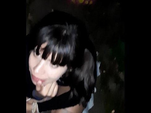❤️ Na ulici nabrekli penis v zameno za sladkarije ️❌ Porn video pri nas